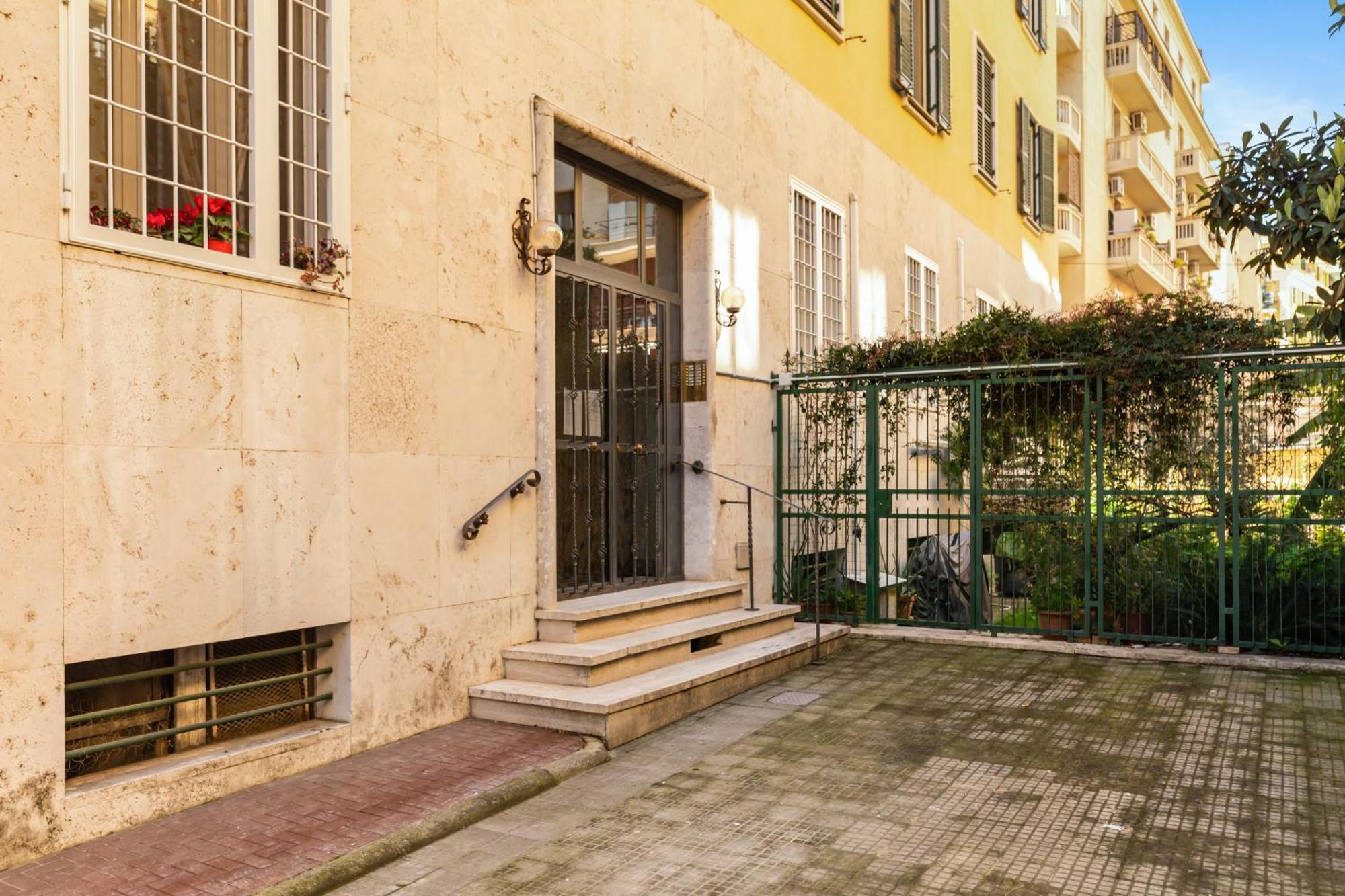 Albadea Deco&Jacuzzi Hotel Roma Exterior foto